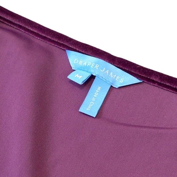 Draper James Lee Ann Dress in Velvet Crimson Purple Puff Sleeve Tiered Medium - Picture 2 of 8